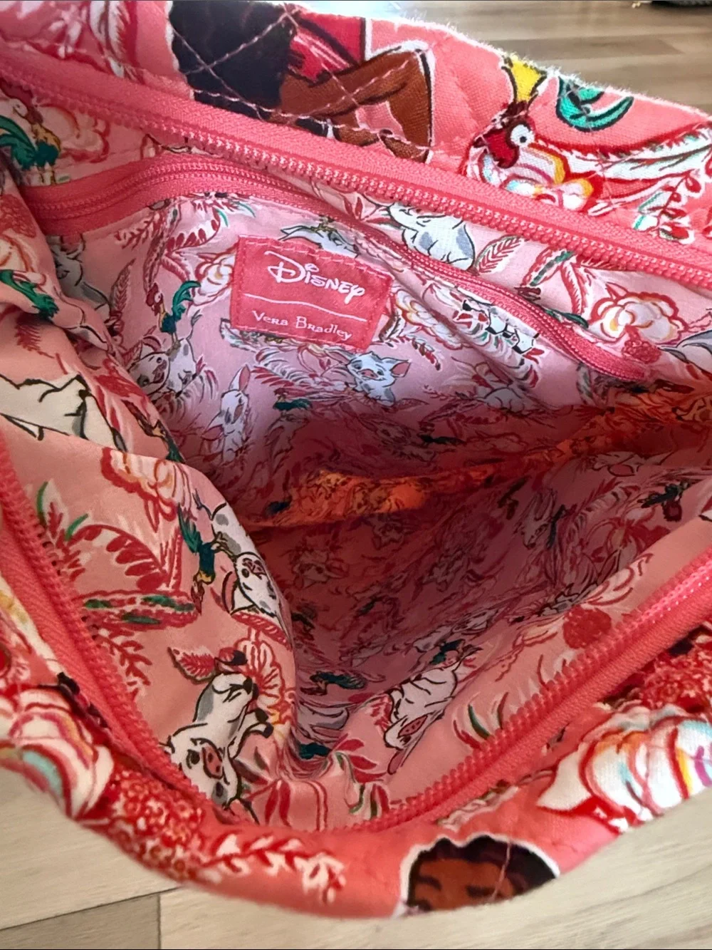 NWOT Vera Bradley MOANA Quilted Triple Zip Crossbody Hipster